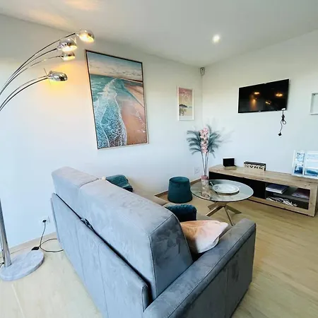 T2 Avec Terrasse, Clim, Wifi - Proche Plage, - Fr-1-63-344 * Lumio (Corsica)
