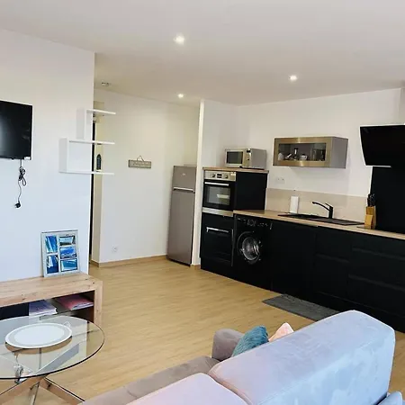 T2 Avec Terrasse, Clim, Wifi - Proche Plage, - Fr-1-63-344 Appartement